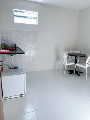 Standard Room | Private kitchen | Highchair - Pousada Iapôi (Ipojuca)