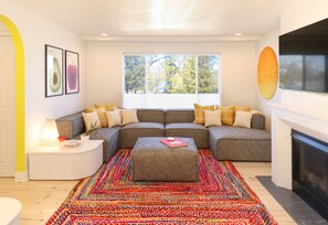 Smart TV, fireplace, video games, books