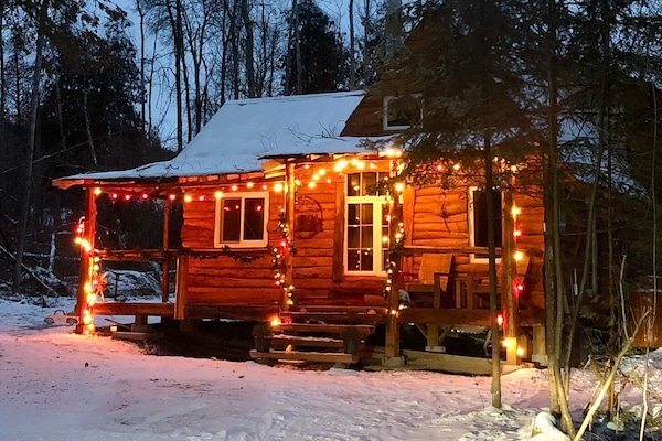 Christmas at The Cabin
AHHHH! Peaceful and Serene!