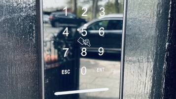 Habitación doble | Vista frontal de la propiedad