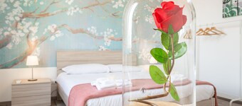 Verdi 185 by Pleiades Home