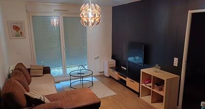 Appartement cosy à 10 min de l aéroport CDG/ parc des expositions