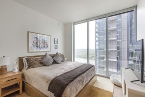 1 dormitorio, escritorio, tabla de planchar con plancha y wifi gratis