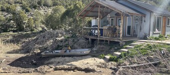 Mountain Cabin w/ great views and fire pit.  Located 5 mins to outdoor adventure