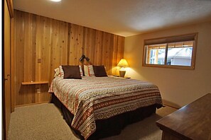 4 habitaciones, internet y ropa de cama
