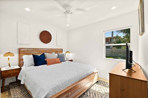 2 bedrooms, WiFi, bed sheets