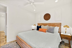 2 bedrooms, WiFi, bed sheets