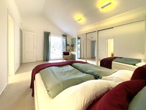 2 chambres, bureau, fer et planche à repasser, Wi-Fi gratuit