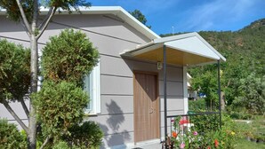 舒适公寓 | 办公桌、笔记本电脑工作区、旅行婴儿床、免费 WiFi