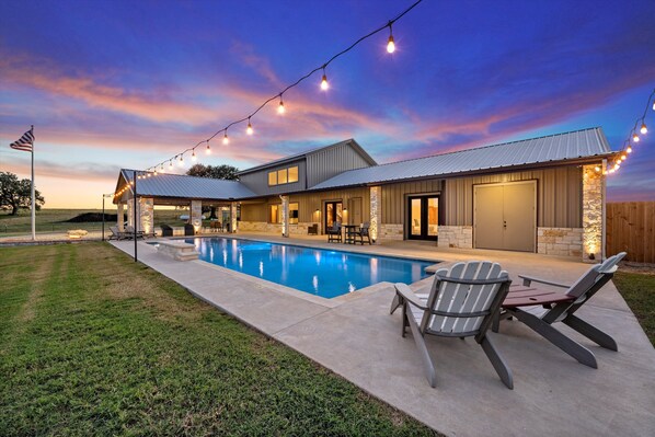 Outdoor pool, a heated pool