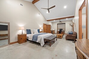 3 bedrooms, iron/ironing board, travel crib, free WiFi - The Pool House (Chilton)