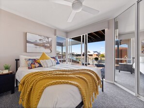 4 dormitorios, tabla de planchar con plancha, wifi gratis y ropa de cama