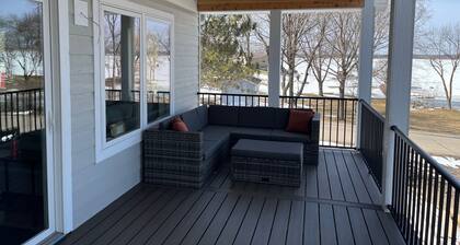 LeHommeDieu Cove Family Getaway @ Island Drive Inn