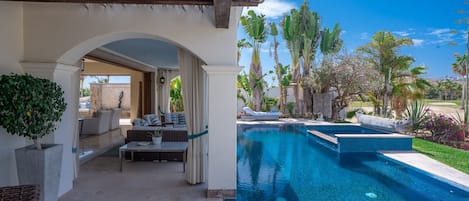 Outdoor pool, a heated pool