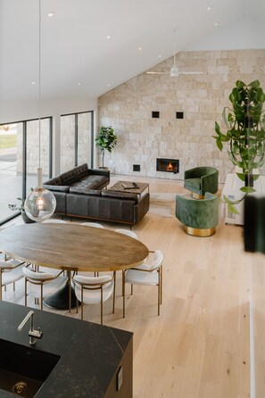 Interior - Custom cozy home on the river (Grande Pointe)