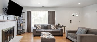 𖤓SunHouse Sale 1410sqft BBQ 3xTVs Backyard𖤓