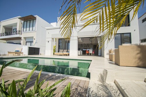 Stunning Home - Casa Alejandra with Pool