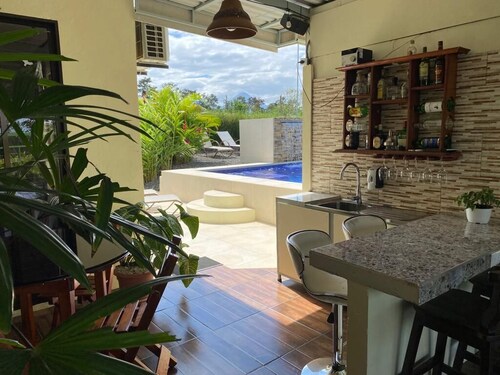 Villa with pool/La Fortuna/Arenal Volcano