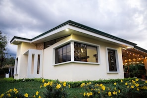 Exterior - Villa with pool/La Fortuna/Arenal Volcano (San Ramón)