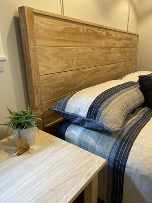 4 Schlafzimmer, Reisekinderbett, kostenloses WLAN, Bettwäsche