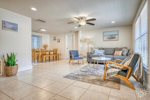 Flat-screen TV, books, streaming services, offices