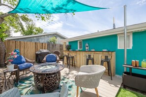 Outdoor dining - LT Discnt/Pet Friendly/Walk to Beach (Panama City Beach)