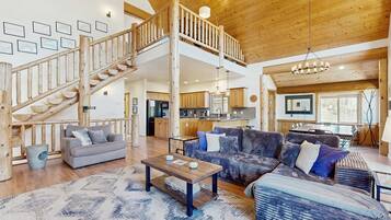 Televisión, chimenea