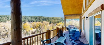 Riverfront Lodge | Hot Tub | Game Room