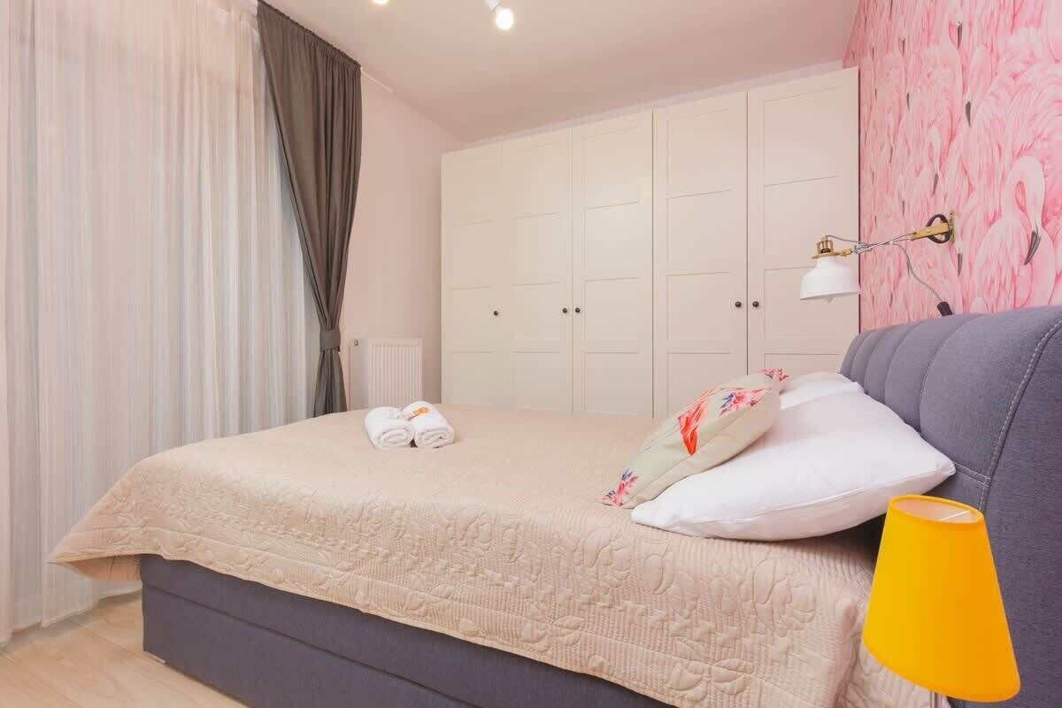 1 bedroom, iron/ironing board, WiFi, bed sheets