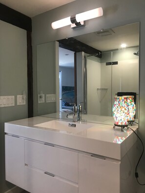 Shower, towels, soap, shampoo