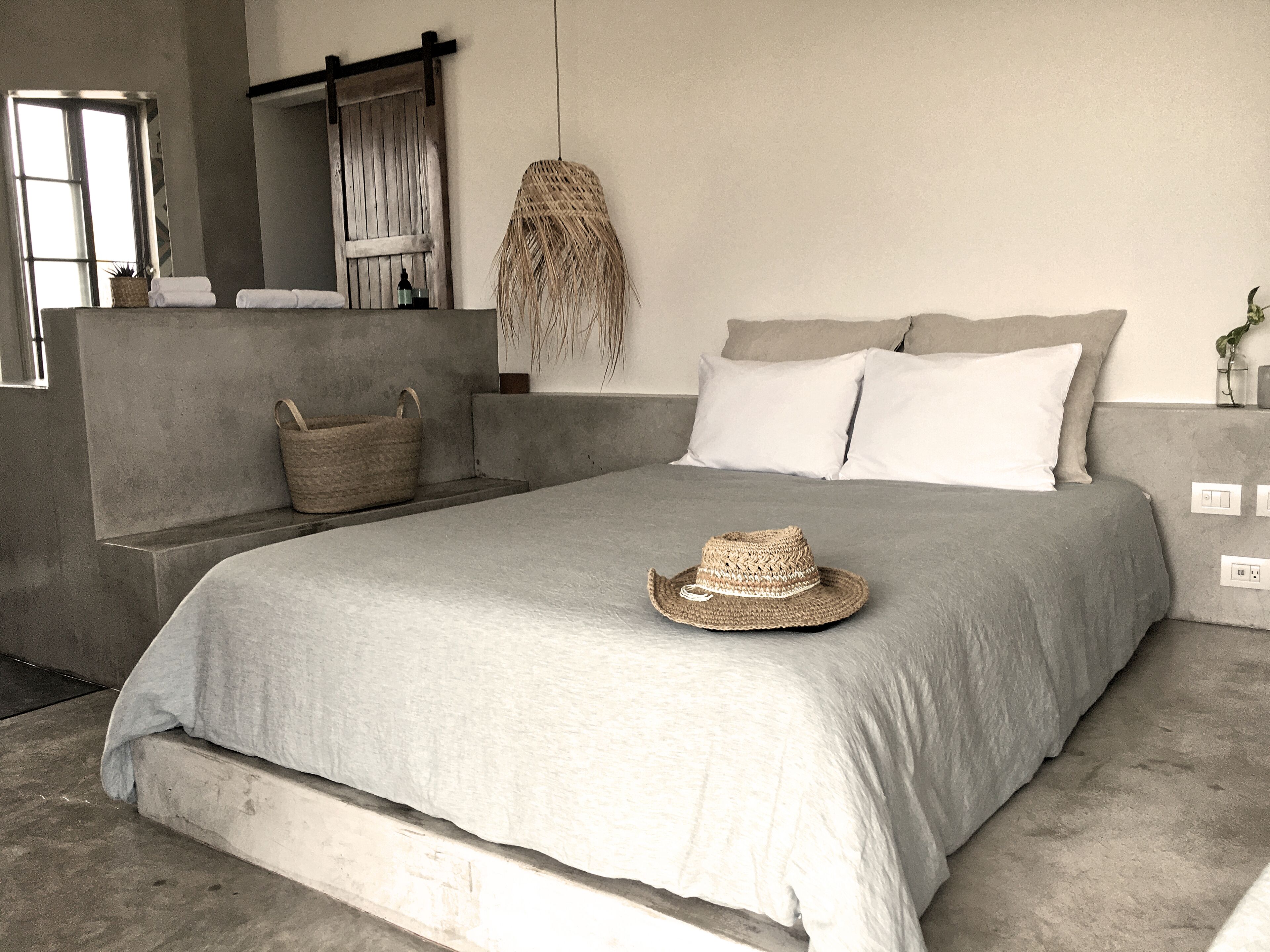 Premium bedding, minibar, desk, laptop workspace