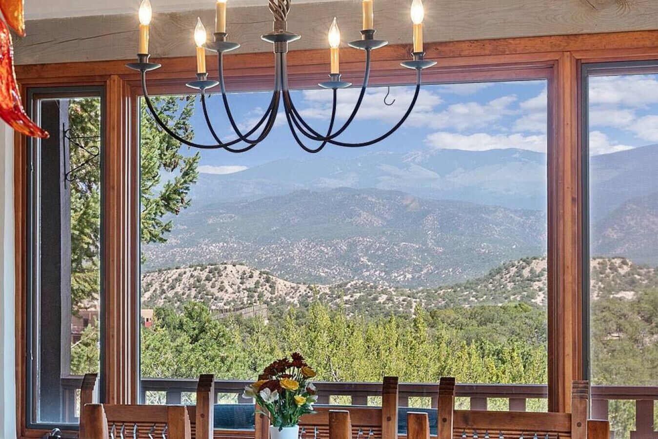 Majestic Mountain Views with Hot Tub