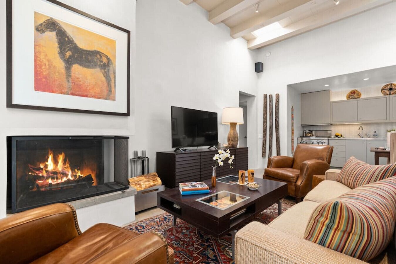Palace · Modern Calming Casita in the Historic East Side