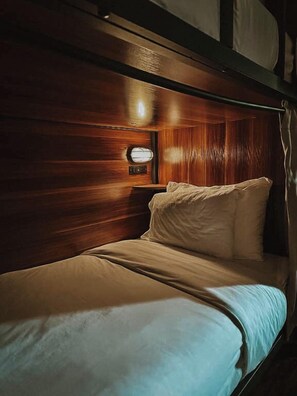 Bed in 8-Bed Dormitory Room | Free WiFi, bed sheets