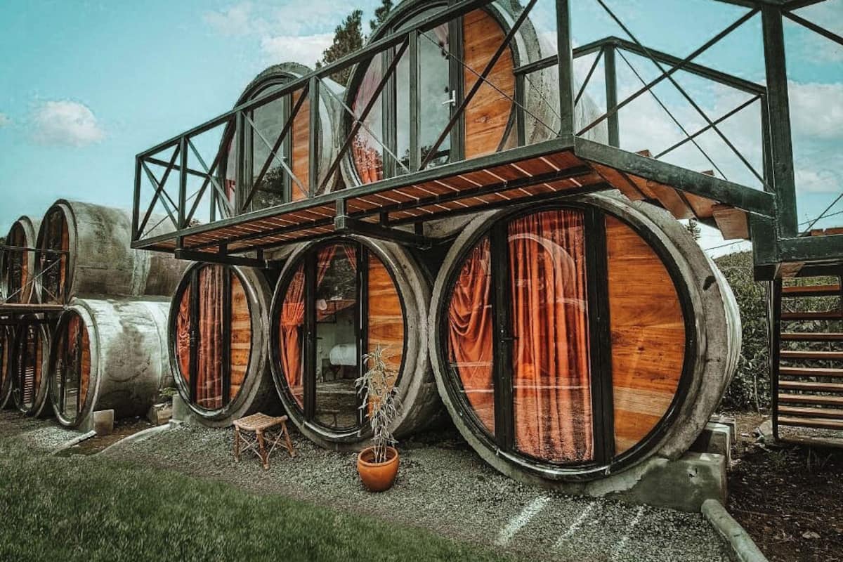 Cylinder Small Room | 1 bedroom, free WiFi, bed sheets