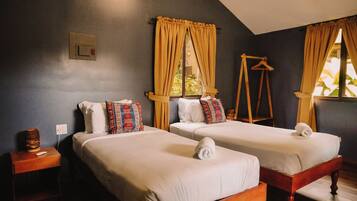 Bed in 4-Bed Female Only Dormitory Room | Free WiFi, bed sheets