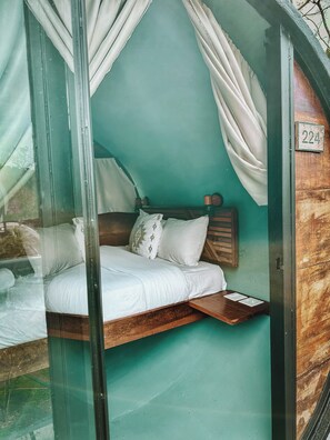 Cylinder Small Room | 1 quarto, Wi-Fi de cortesia, roupa de cama