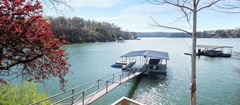 Sunset Cove - Large cove, gorgeous sunsets, Amenities galore!