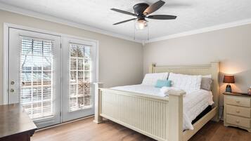 4 quartos, Wi-Fi de cortesia, roupa de cama