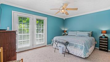 4 bedrooms, free WiFi, bed sheets