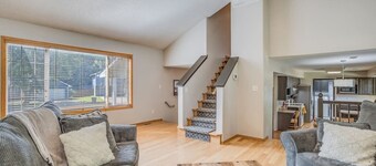 Derby Spacious Home Off Rock Rd With King Master Suite & Pack N Play