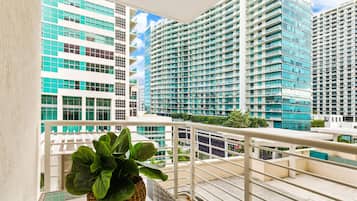 إطلالة من الشرفة