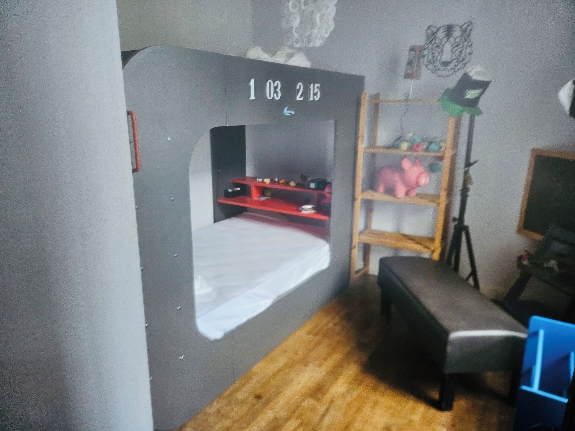 5 bedrooms, iron/ironing board, travel crib, free WiFi