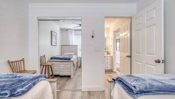 2 chambres, fer et planche à repasser, lit parapluie, Wi-Fi