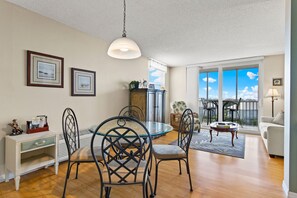 Interior - Miles of beach right across the street. Enjoy ocean view from screened balcony! (Bonita Springs)