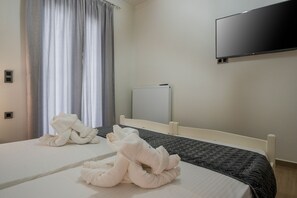 Family Villa | 3 bedrooms, hypo-allergenic bedding, in-room safe - Cataleya Villa Chania (Chania)