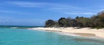  St. Croix Escape★ Oceanfront Oasis with Stunning Views and Serene Coastal Vibes