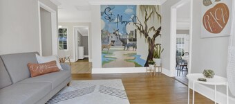 Stylish, Spacious 3 Bedroom Home - FREE BIKES-