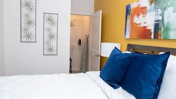 1 bedroom, desk, iron/ironing board, free WiFi