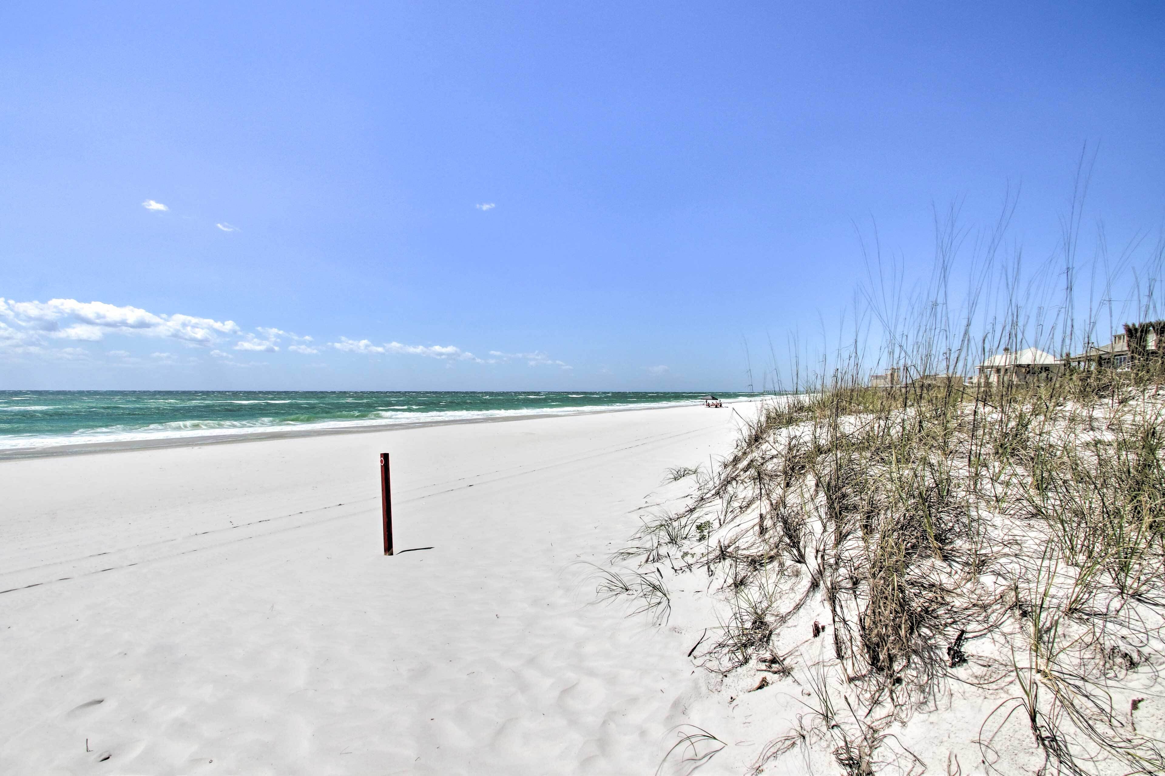 Beach towels, beach bar